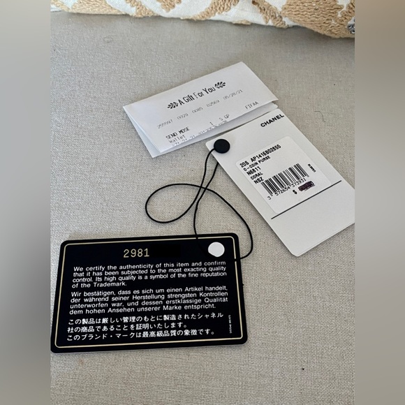 Chanel Incognito CC Zip Coin Purse Quilted Caviar - Picture 9 of 9